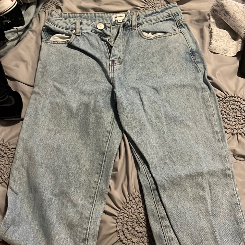 Super down Iight washed mom jeans
